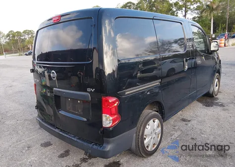 2013 Nissan Nv200 Sv z USA, uszkodzony, nr VIN 3N6CM0KN3DK697461